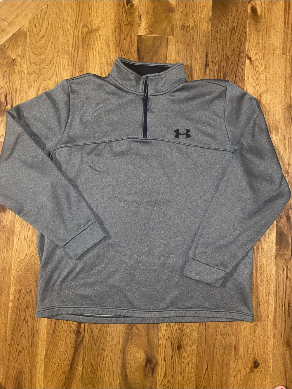 Under Armour Men’s Heather Gray Quarter-Zip Performance Pullover